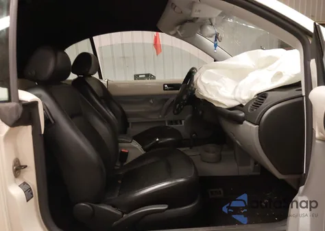 2003 Volkswagen New Beetle Gls z USA, uszkodzony, nr VIN 3VWCK21Y03M315905